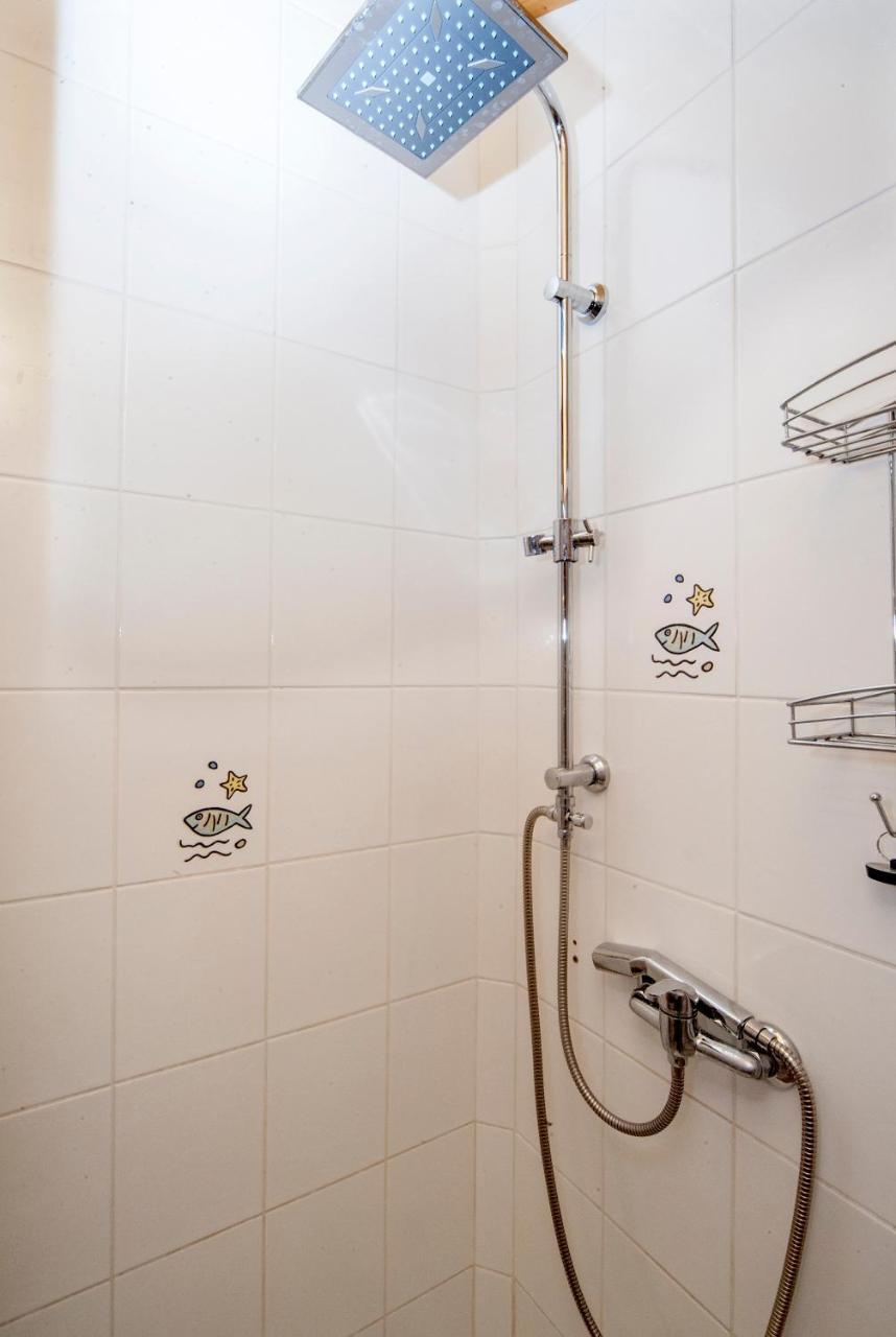 Apartments Mond Gornji Karin Extérieur photo