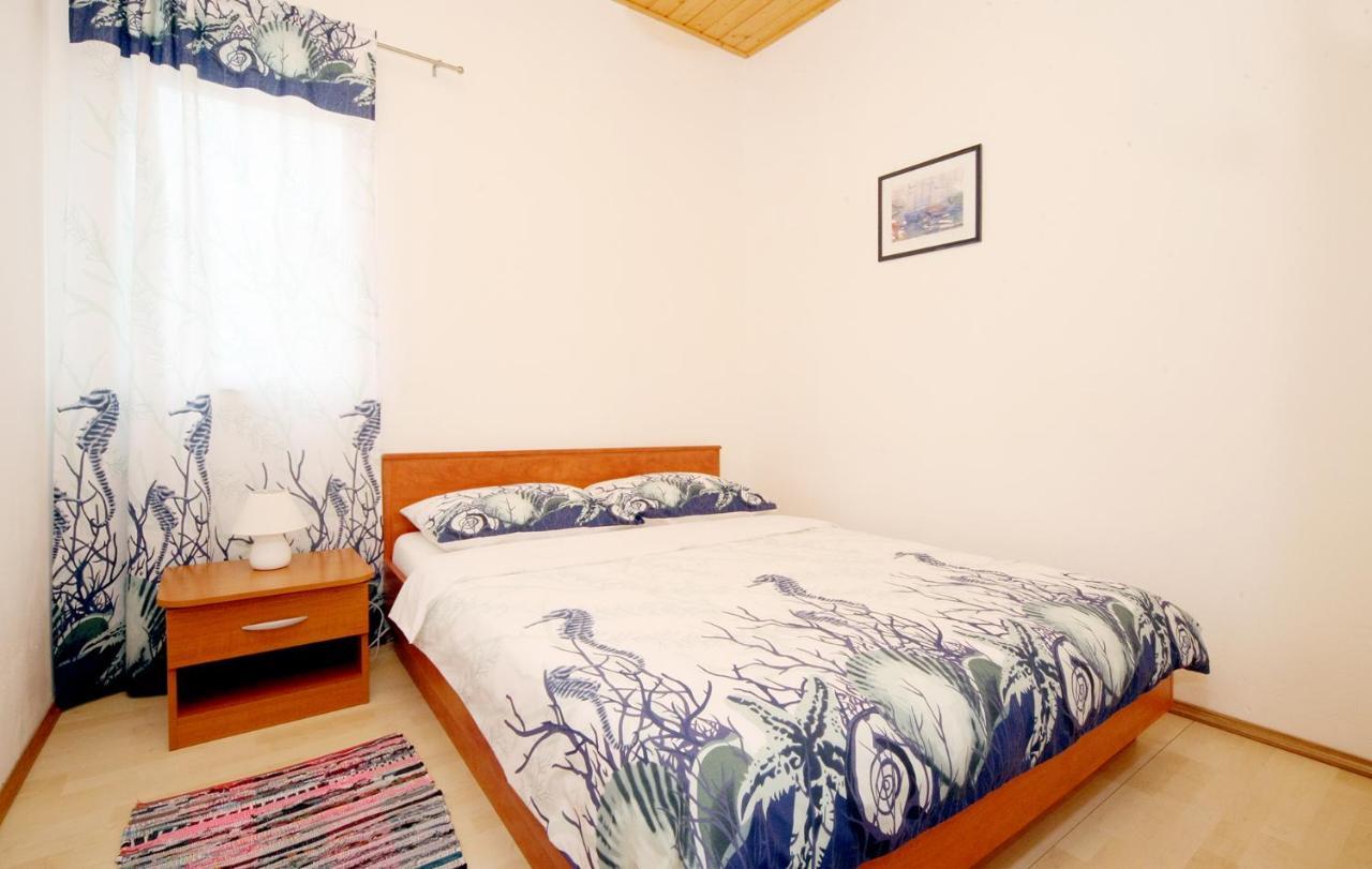 Apartments Mond Gornji Karin Extérieur photo
